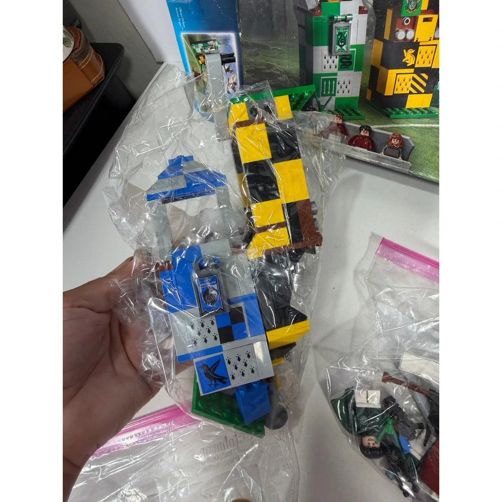 LEGO Harry Potter Quidditch Match 75956 Building Kit w Minifigures 99% complete